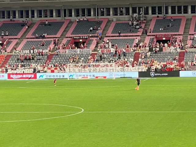 1663251381939026893.jpg 98.jpg